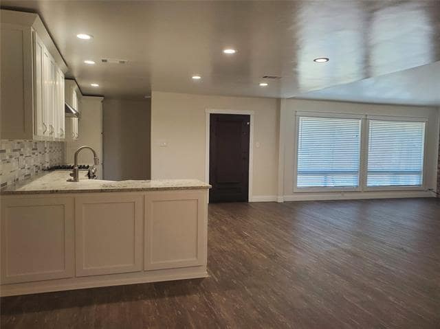 Building Photo - 1805 Roxton Ct