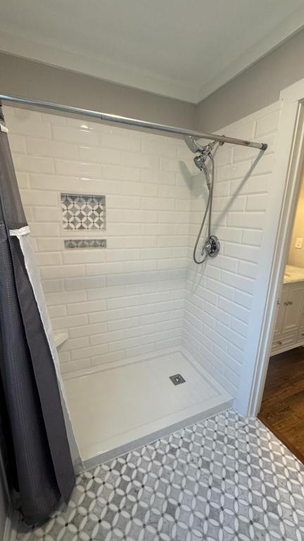 Building Photo - 1024 Plantation Ct