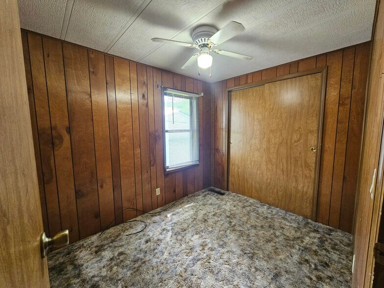 Building Photo - 29 Pine Cir