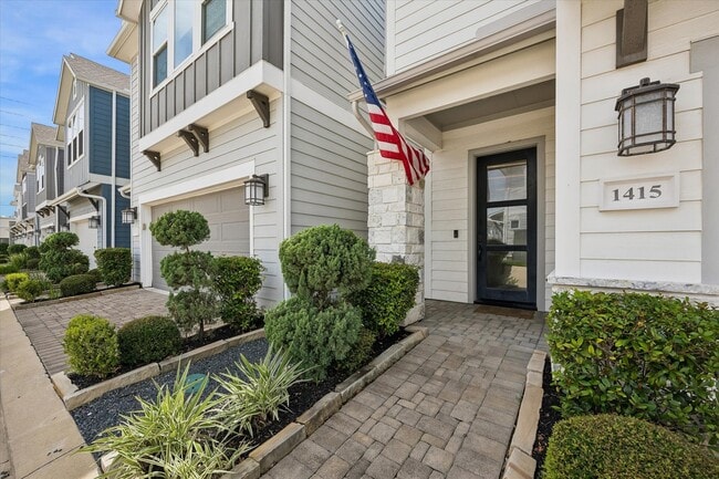 Building Photo - 1415 Biondo Way