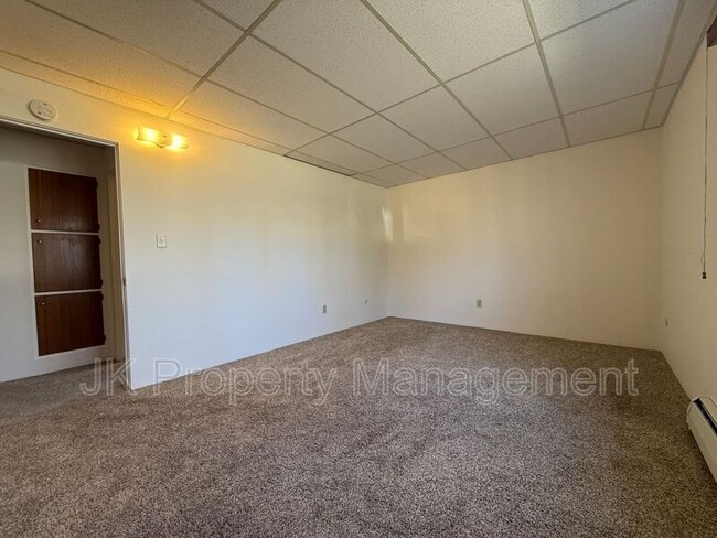 Building Photo - 1110 2nd Ave S