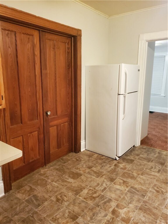 Building Photo - 167 Rosedale St