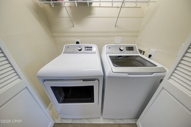 Building Photo - 2502 US-98