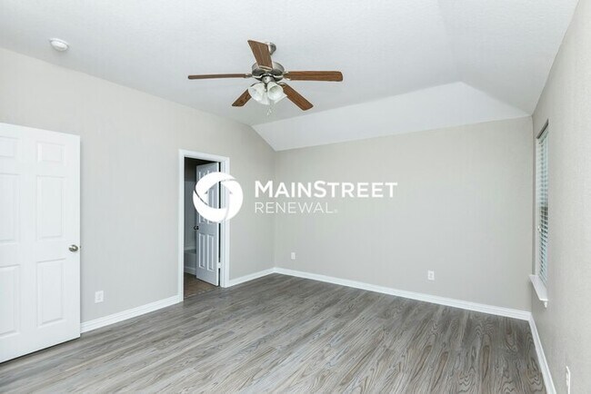 Building Photo - 3 Bedroom Pet-Friendly Home in Fort Worth,...