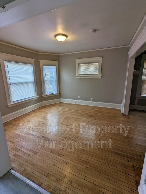 Building Photo - 2909 N 29th St