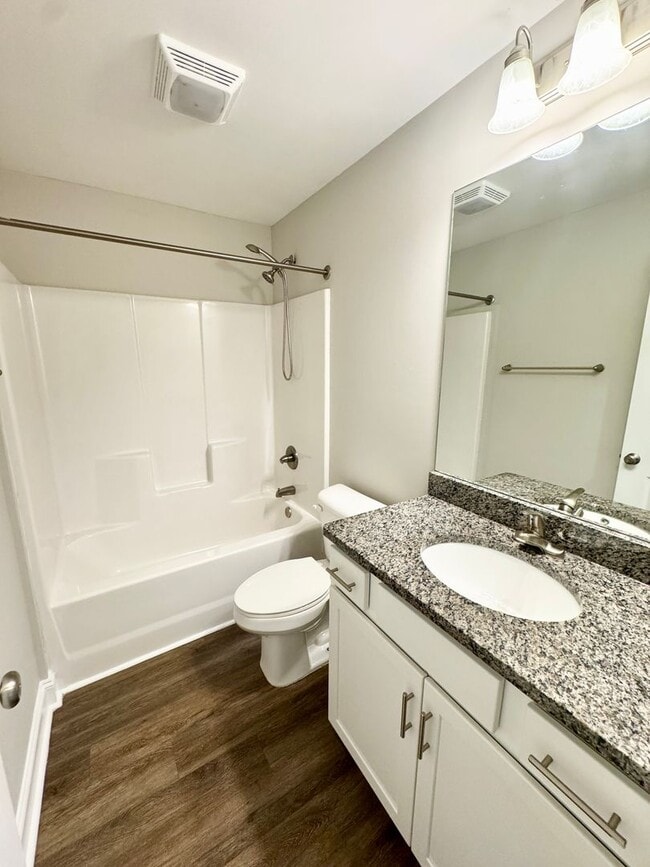 Building Photo - 3 Bedroom, 2 Bath in Conway! No HOA, Plent...