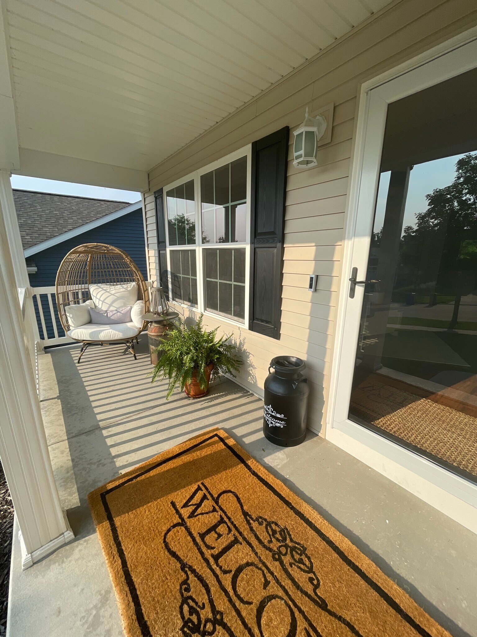 Front Porch - 2045 Rosewood Dr NW