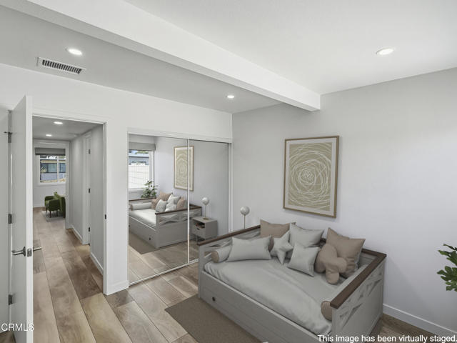 Building Photo - 61 Redwood Ave