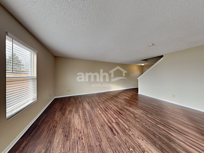 Building Photo - 9559 W Stargazer Dr