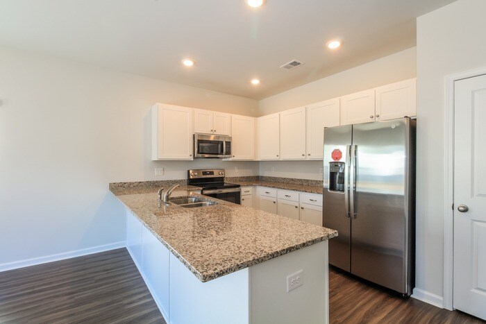 Building Photo - 367 Augustine Dr