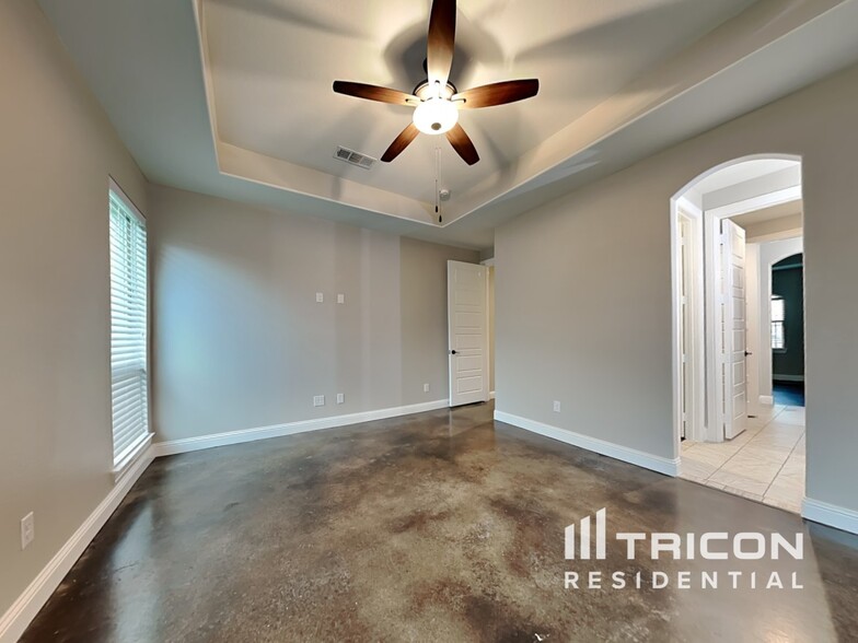 Building Photo - 3065 Bridgecreek Dr