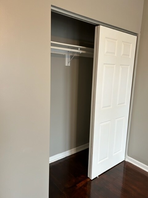 Building Photo - 2037 N Kildare Ave