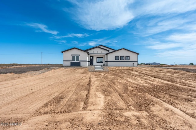 Building Photo - 38167 W San Juan Ave