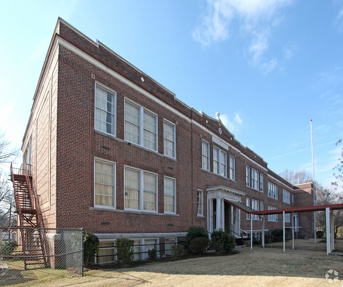 Primary Photo - Wiley School Apartments