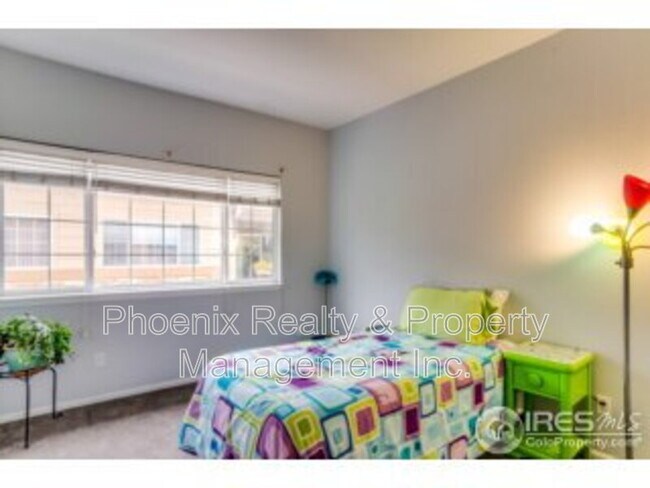Building Photo - 1703 Whitehall Dr