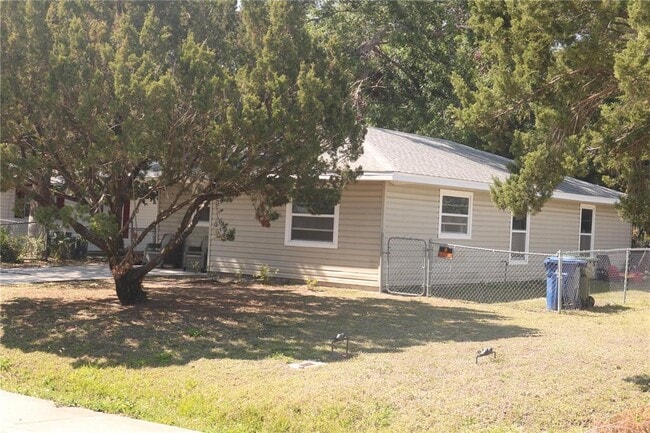 Building Photo - 2547 24th St