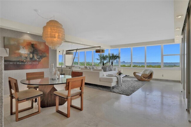 Building Photo - 5600 Collins Ave