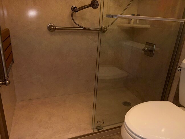 Building Photo - 4049 Cornwall C