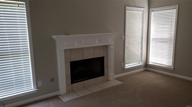 Building Photo - 9101 Hanston Pl