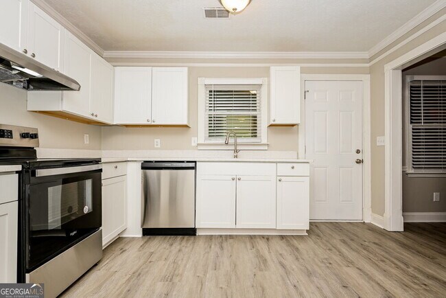 Building Photo - 976 Park Gate Pl