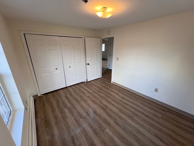 Building Photo - 34 Lafayette St