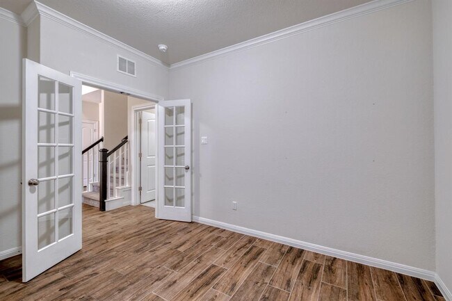Building Photo - 17204 Calipatria Ln