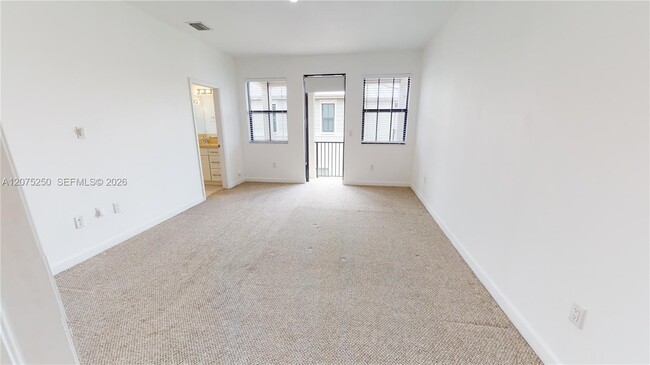 Building Photo - 10428 NW 61st St