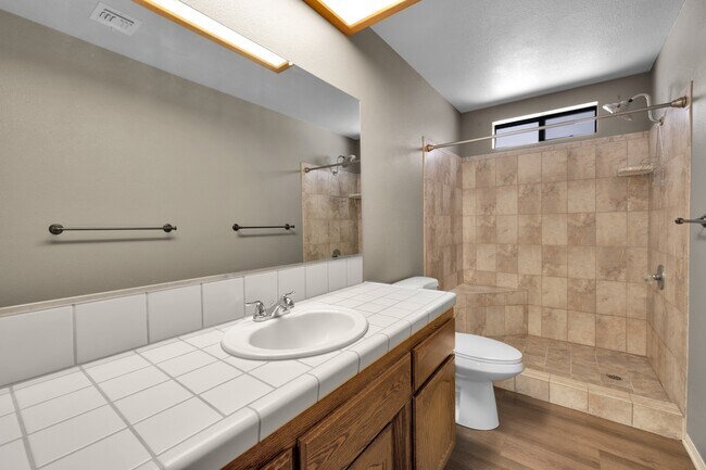 Building Photo - 57815 Desert Gold Dr
