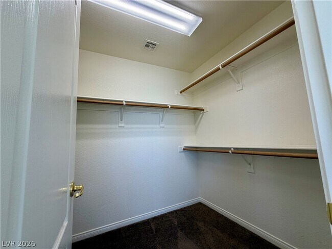 Building Photo - 2736 Carolina Blue Ave