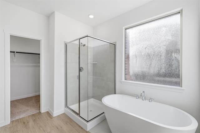 Building Photo - 1604 Adams Dr