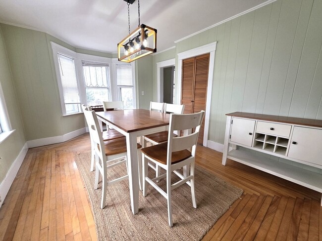 Building Photo - 1168 Grafton St