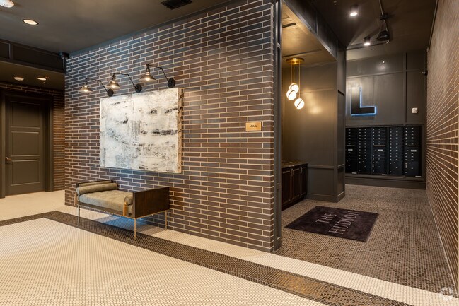 Lobby Photo - The Hudson Alton Collection