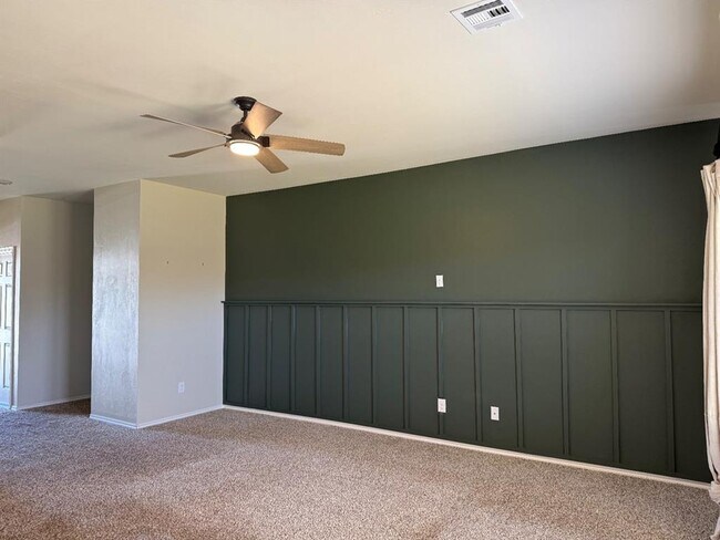 Building Photo - 11016 NW 100th St