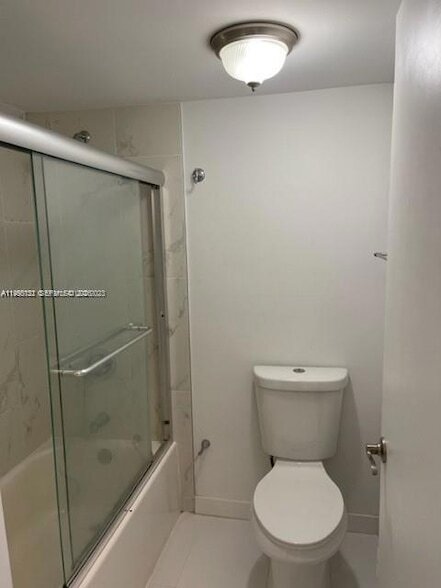 Building Photo - 3800 S Ocean Dr