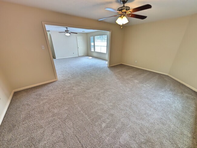 Building Photo - 19023 Cloyanna Ln