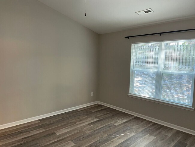 Building Photo - 3 bedroom, 2 bath home for rent in Brookstone in Sunset Harbor in Bolivia