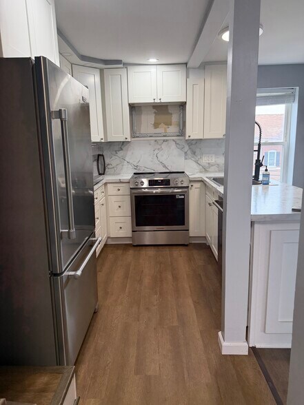 Building Photo - 326 Walnut St