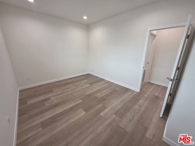 Building Photo - 6748 Ben Ave