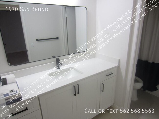 Building Photo - 1970 San Bruno