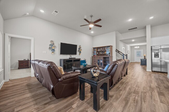 Building Photo - 26316 Astral Wy