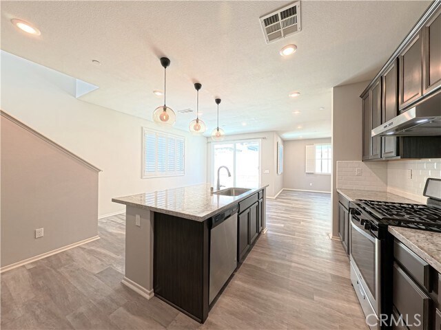 Building Photo - 5338 Mariner Ln