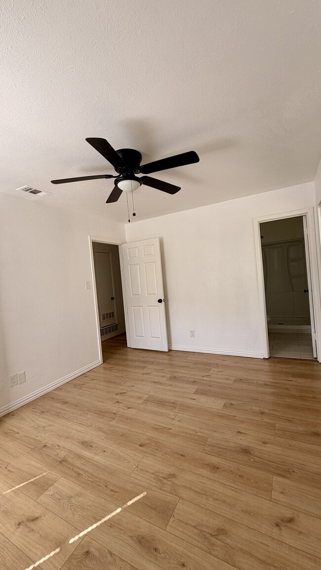 Building Photo - 3416 Sunnydale Ln