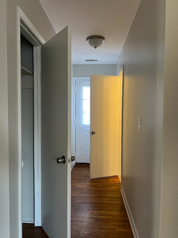 Building Photo - 1312 Hawkins St