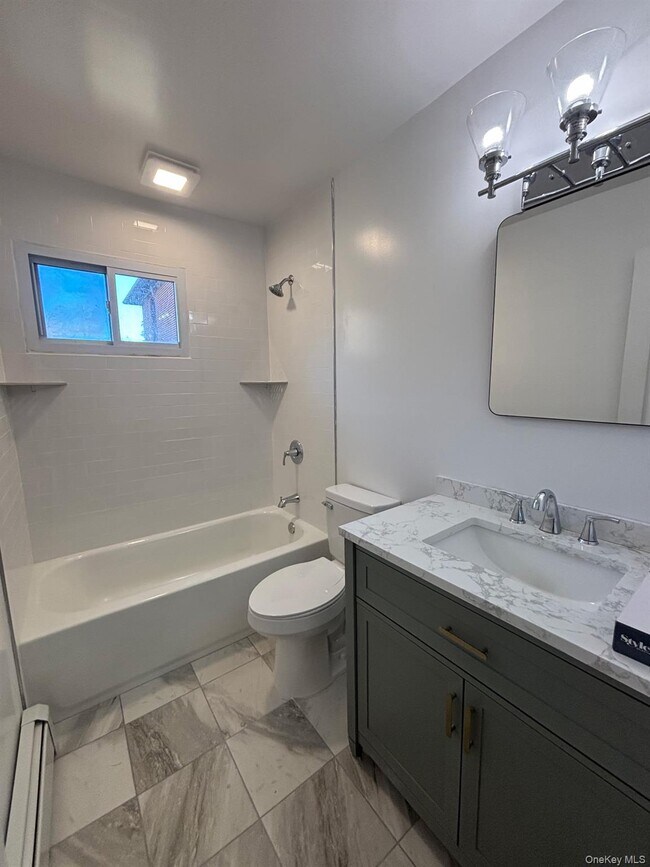 Building Photo - 21 Chateau Dr