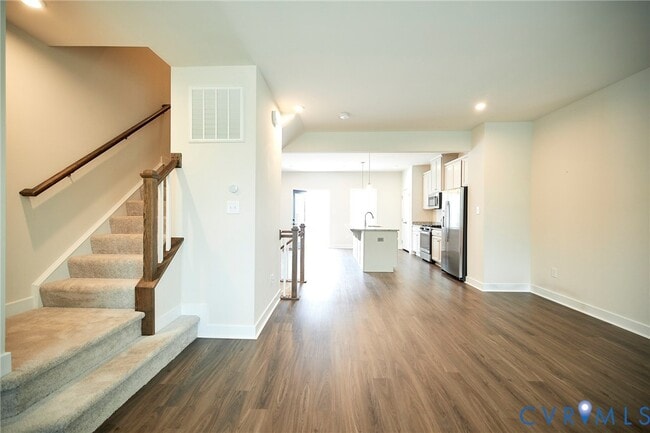 Building Photo - 11190 Winding Brook Terrace Dr