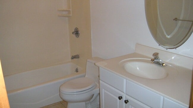 Building Photo - Lilipuna Rd. A-B