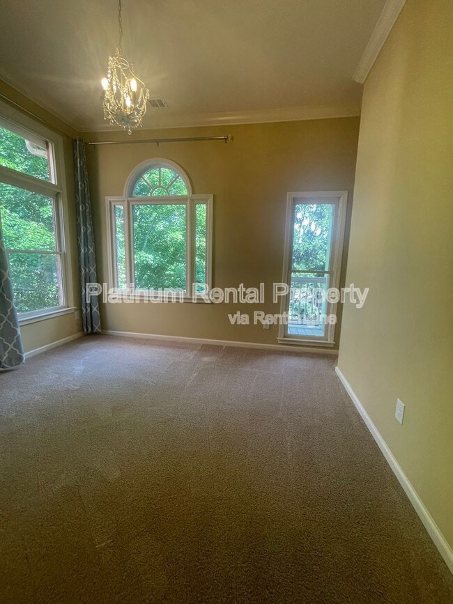 Building Photo - 1460 Wembley Ct NE