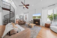 Building Photo - 73 Calle Sol