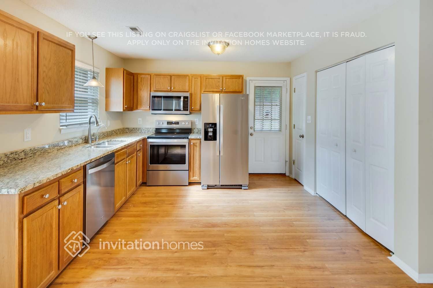 Building Photo - 128 Pratt St