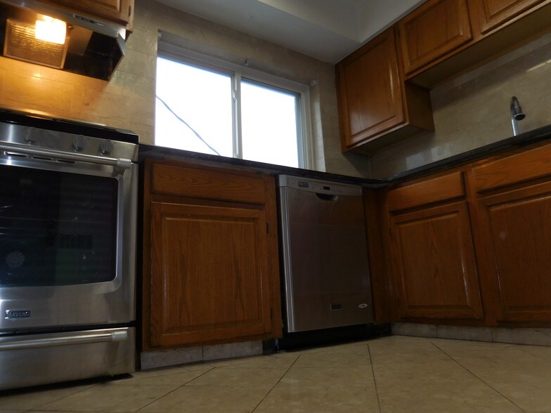 Building Photo - 1522 N Harlem Ave